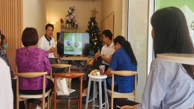 ความสามารถในการท่องเที่ยวเชิงพื้นที่หลังโควิดในชุมชนท่องเที่ยวในจังหวัดพระนครศรีอยุธยา (ทุนพัฒนาศักยภาพในการทำงานวิจัยของอาจารย์รุ่นใหม่ ปี 2564)